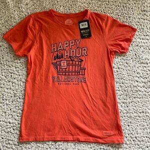 🌲 Life is Good Yellowstone National Park Graphic Tee 🌲